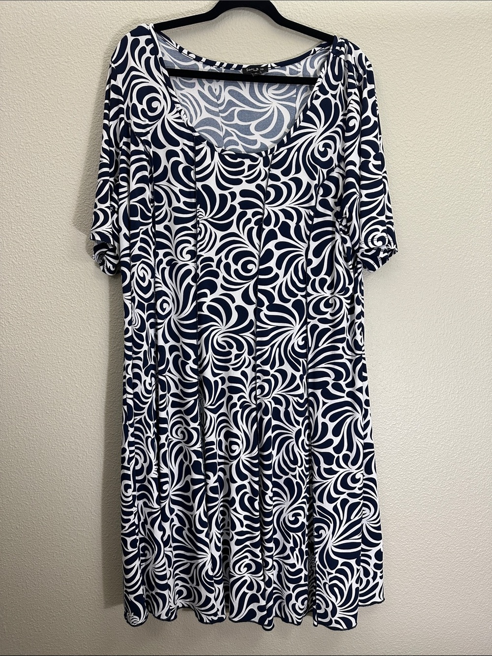 Sami & Jo Deep Navy Blue and White Floral Swirl A-Line Dress - Picture 8 of 8